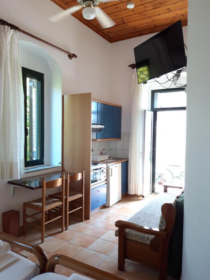 Skardamoula'S Studios And Apartments, 2 Kardamyli Exteriér fotografie